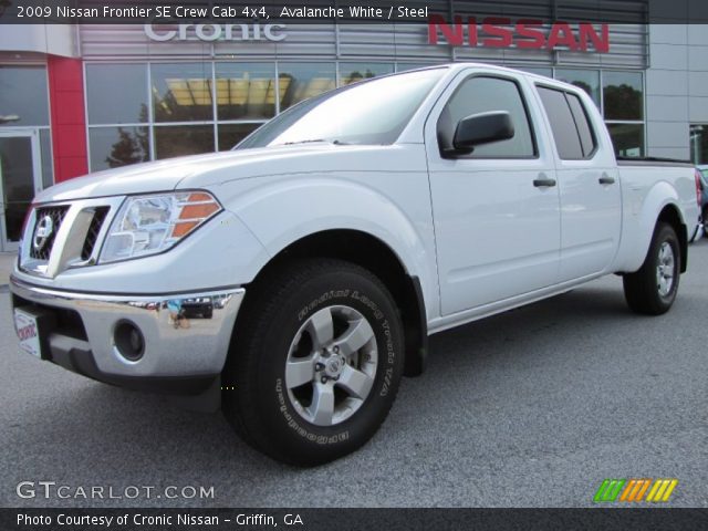 2009 Nissan Frontier SE Crew Cab 4x4 in Avalanche White