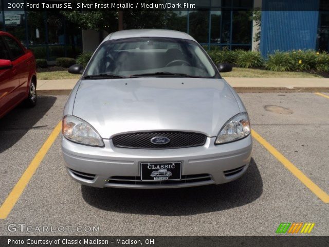 2007 Ford Taurus SE in Silver Frost Metallic