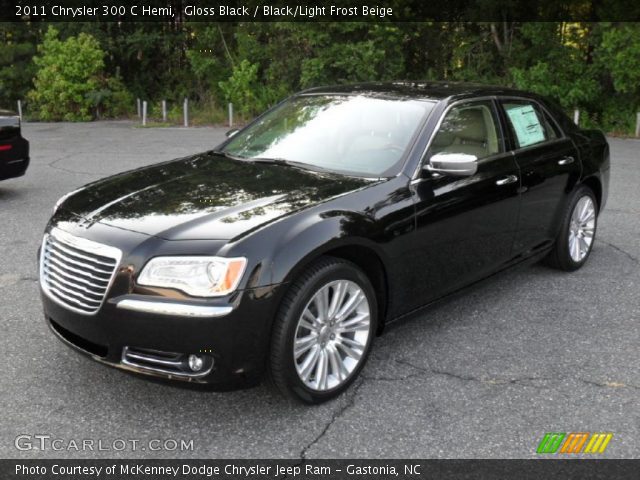2011 Chrysler 300 C Hemi in Gloss Black