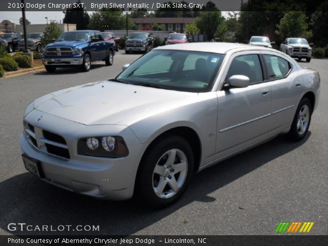 2010 Dodge Charger SXT in Bright Silver Metallic