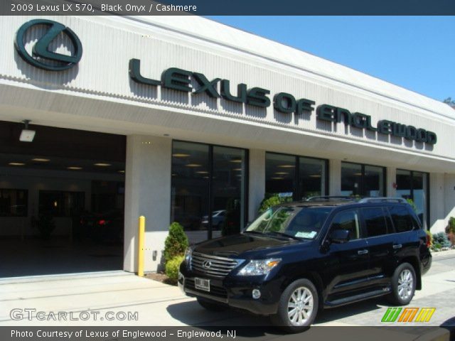 2009 Lexus LX 570 in Black Onyx
