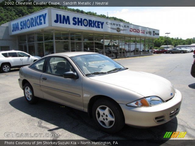 2002 Chevrolet Cavalier Coupe in Sandrift Metallic