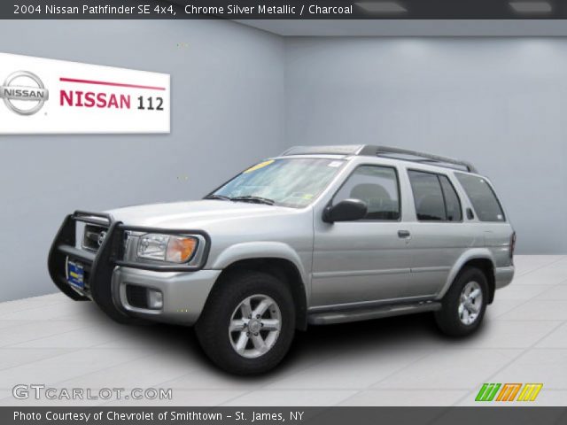 2004 Nissan Pathfinder SE 4x4 in Chrome Silver Metallic