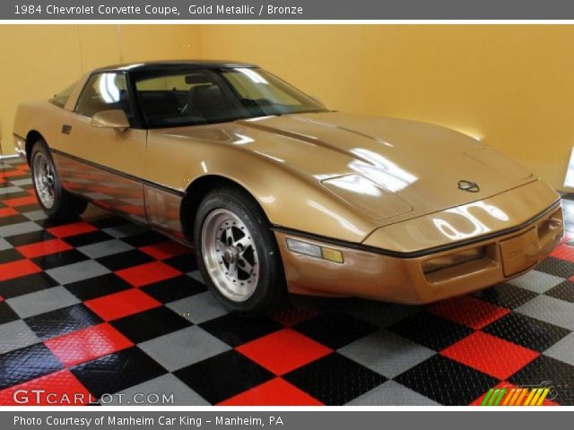 1984 Chevrolet Corvette Coupe in Gold Metallic