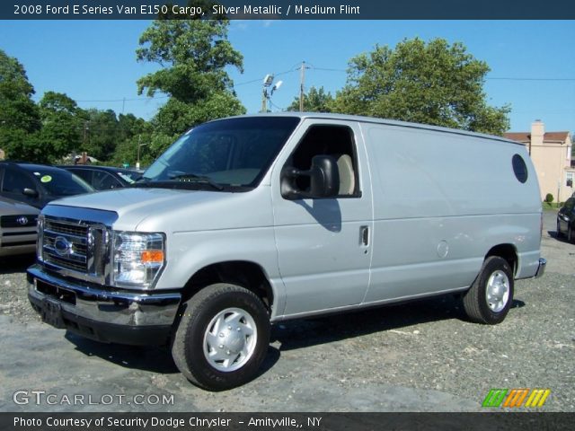 2008 Ford E Series Van E150 Cargo in Silver Metallic
