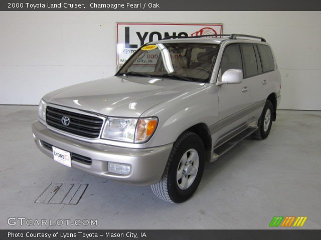 2000 Toyota Land Cruiser  in Champagne Pearl