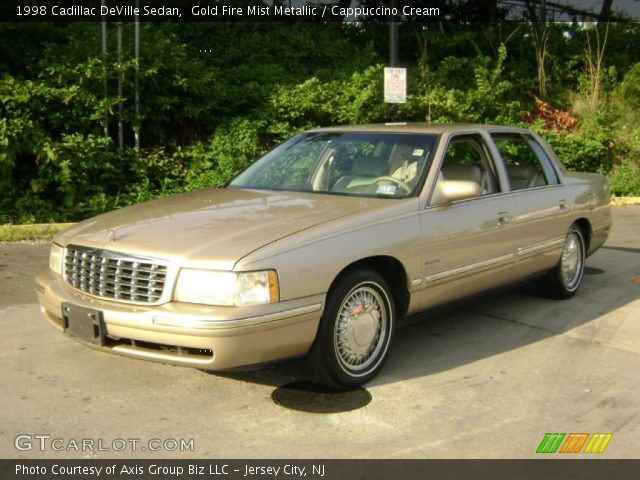 1998 Cadillac DeVille Sedan in Gold Fire Mist Metallic