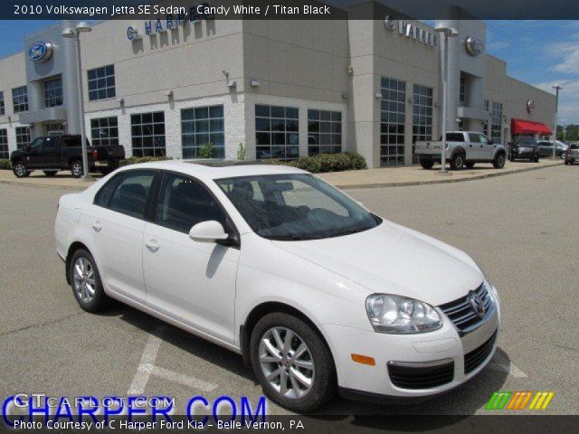 2010 Volkswagen Jetta SE Sedan in Candy White
