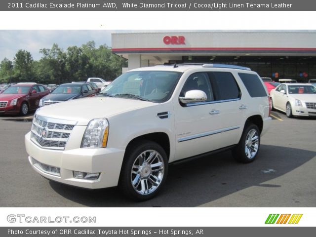 2011 Cadillac Escalade Platinum AWD in White Diamond Tricoat