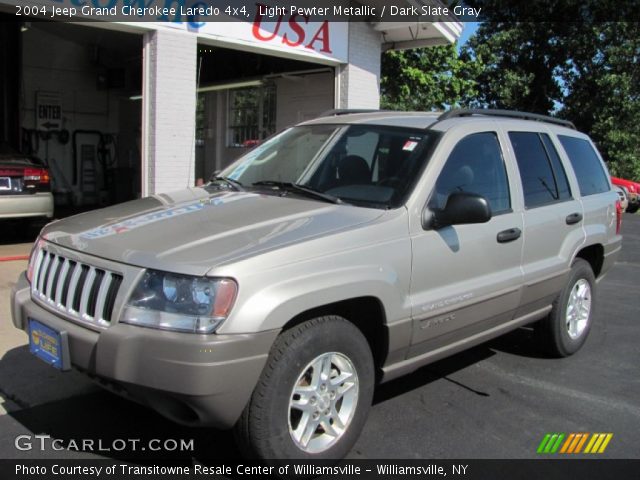 2004 Jeep Grand Cherokee Laredo 4x4 in Light Pewter Metallic