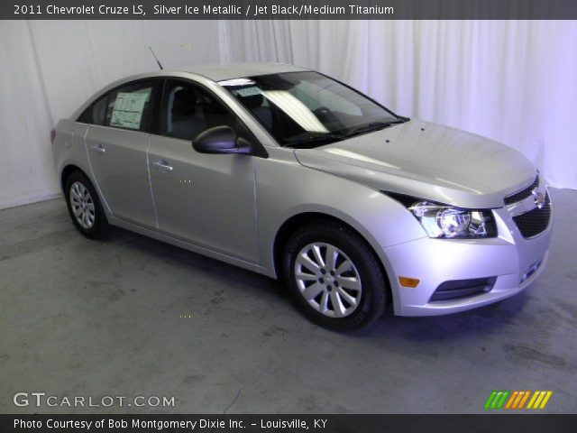 2011 Chevrolet Cruze LS in Silver Ice Metallic