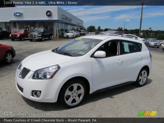 2009 Pontiac Vibe 2.4 AWD in Ultra White