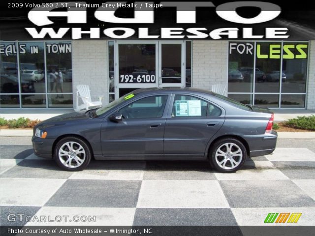 2009 Volvo S60 2.5T in Titanium Grey Metallic