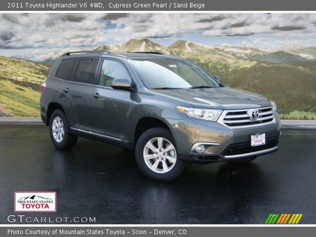 2011 Toyota Highlander V6 4WD in Cypress Green Pearl