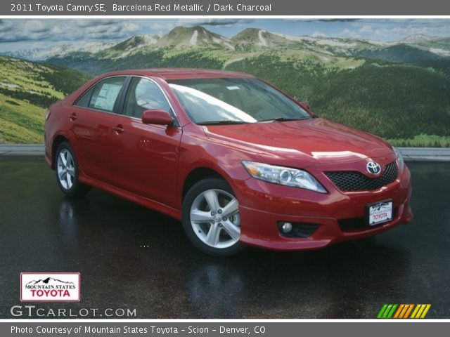 2011 Toyota Camry SE in Barcelona Red Metallic