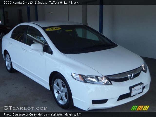 2009 Honda Civic LX-S Sedan in Taffeta White