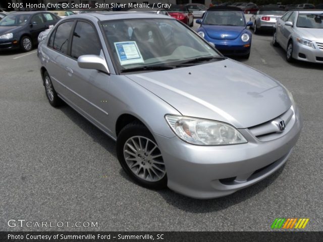 2005 Honda Civic EX Sedan in Satin Silver Metallic