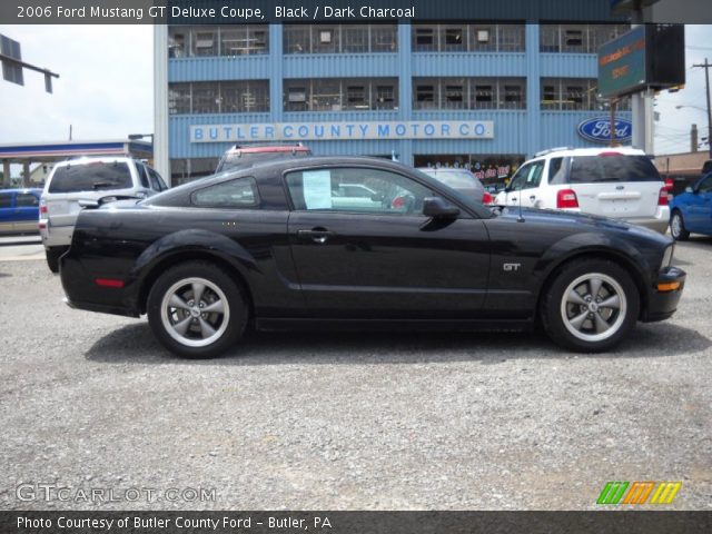 2006 Ford Mustang GT Deluxe Coupe in Black