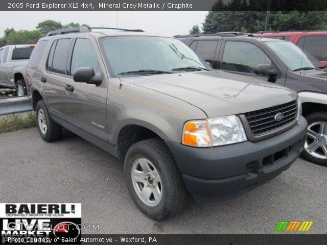 2005 Ford Explorer XLS 4x4 in Mineral Grey Metallic