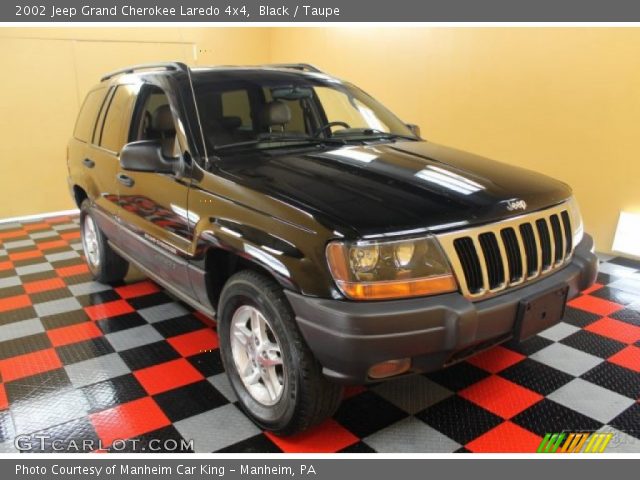 2002 Jeep Grand Cherokee Laredo 4x4 in Black