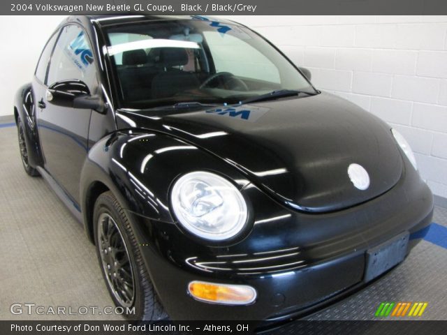 2004 Volkswagen New Beetle GL Coupe in Black