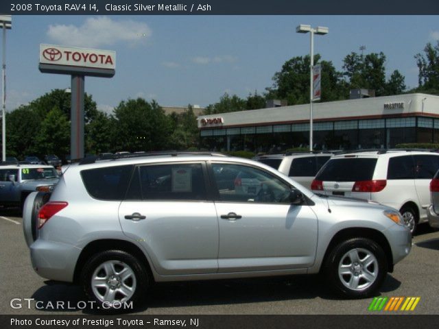 2008 Toyota RAV4 I4 in Classic Silver Metallic