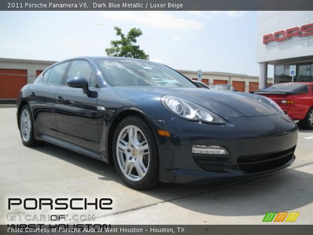 2011 Porsche Panamera V6 in Dark Blue Metallic