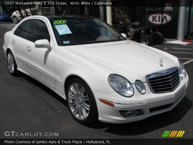 2007 Mercedes-Benz E 350 Sedan in Arctic White
