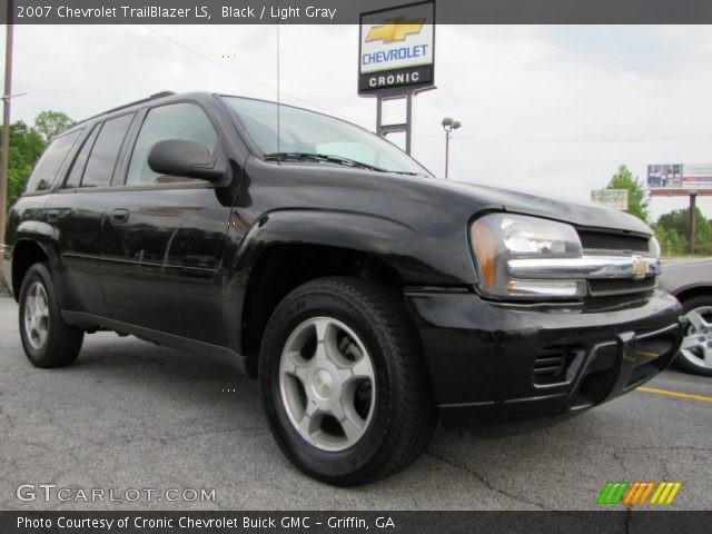 2007 Chevrolet TrailBlazer LS in Black