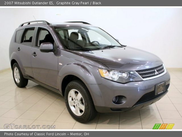 2007 Mitsubishi Outlander ES in Graphite Gray Pearl