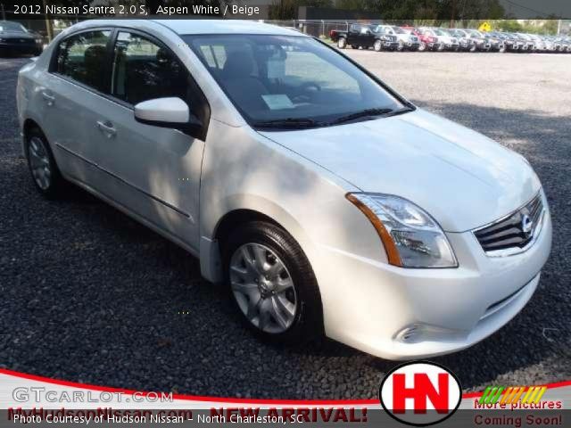 2012 Nissan Sentra 2.0 S in Aspen White