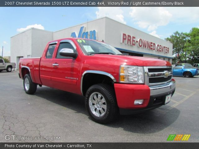 2007 Chevrolet Silverado 1500 LTZ Extended Cab 4x4 in Victory Red