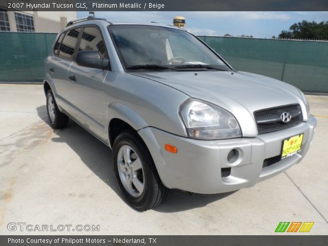 2007 Hyundai Tucson GLS in Platinum Metallic