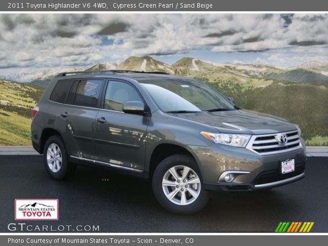 2011 Toyota Highlander V6 4WD in Cypress Green Pearl