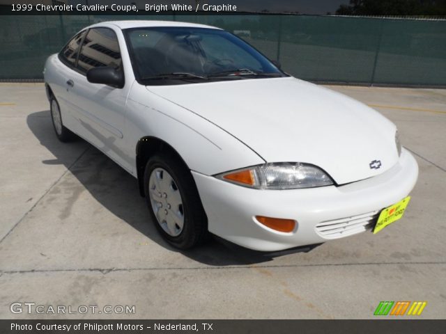1999 Chevrolet Cavalier Coupe in Bright White