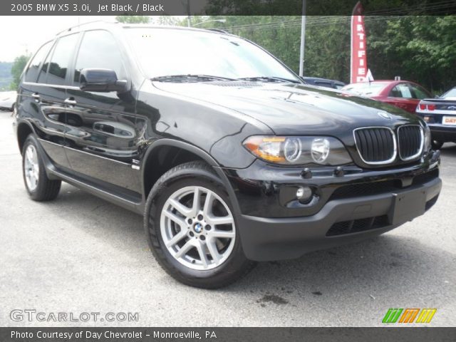 2005 BMW X5 3.0i in Jet Black
