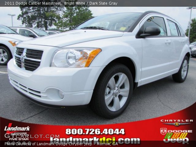 2011 Dodge Caliber Mainstreet in Bright White
