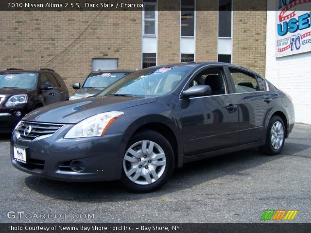2010 Nissan Altima 2.5 S in Dark Slate