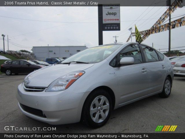 2006 Toyota Prius Hybrid in Classic Silver Metallic