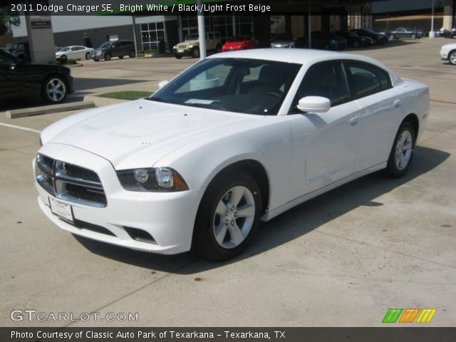 2011 Dodge Charger SE in Bright White