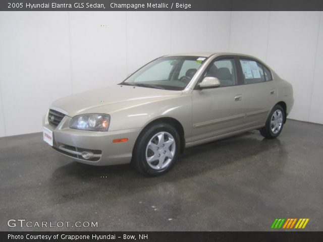 2005 Hyundai Elantra GLS Sedan in Champagne Metallic