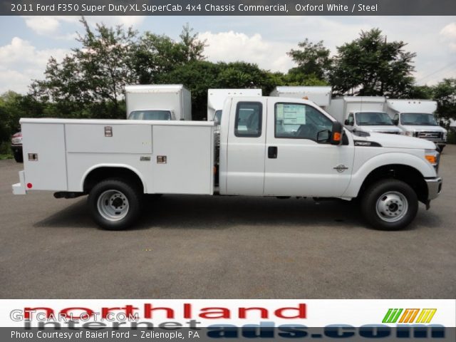 2011 Ford F350 Super Duty XL SuperCab 4x4 Chassis Commercial in Oxford White
