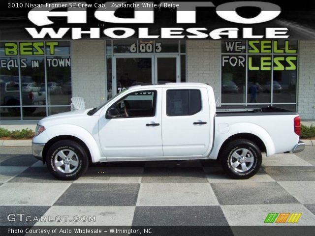 2010 Nissan Frontier SE Crew Cab in Avalanche White