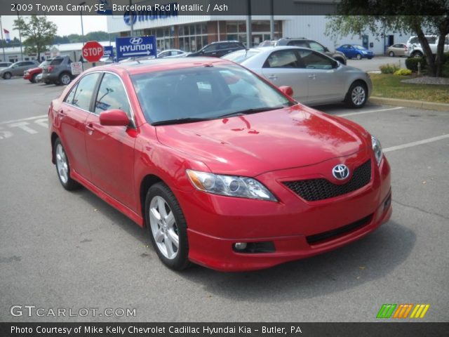 2009 Toyota Camry SE in Barcelona Red Metallic
