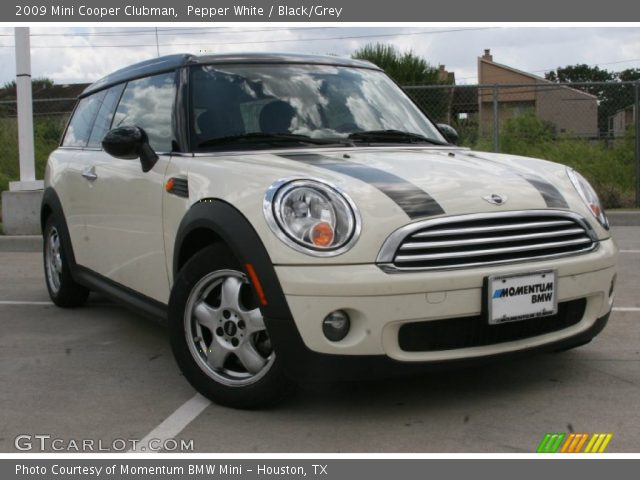 2009 Mini Cooper Clubman in Pepper White