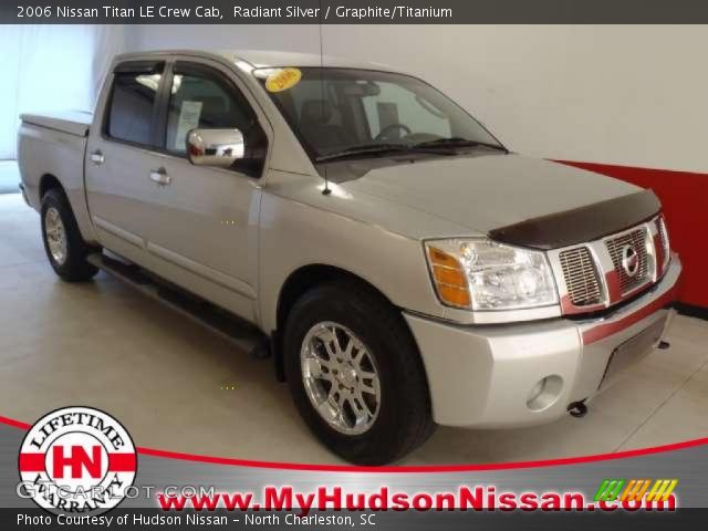 2006 Nissan Titan LE Crew Cab in Radiant Silver