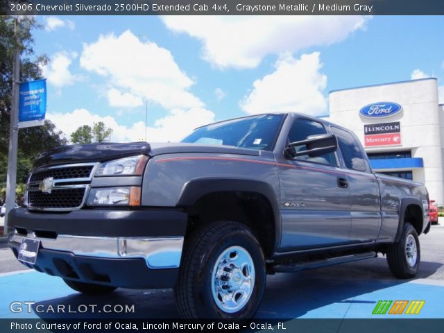 2006 Chevrolet Silverado 2500HD Extended Cab 4x4 in Graystone Metallic