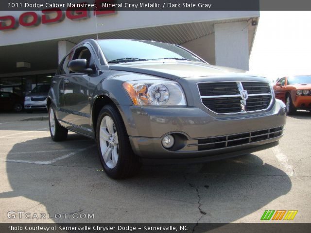 2011 Dodge Caliber Mainstreet in Mineral Gray Metallic