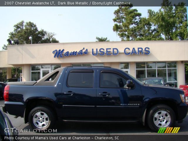 2007 Chevrolet Avalanche LT in Dark Blue Metallic