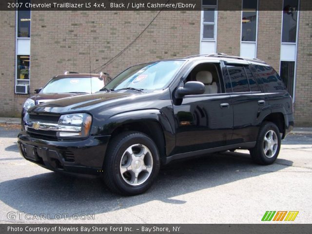 2007 Chevrolet TrailBlazer LS 4x4 in Black